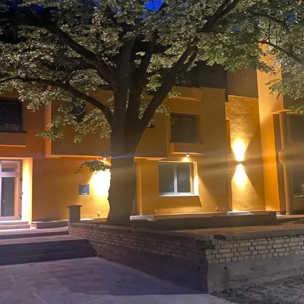 VINOTEL BRZICA Aljmaš, hotel v destinácii Aljmaš