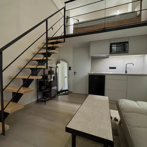 Loft 73, hotel u gradu Kalamata