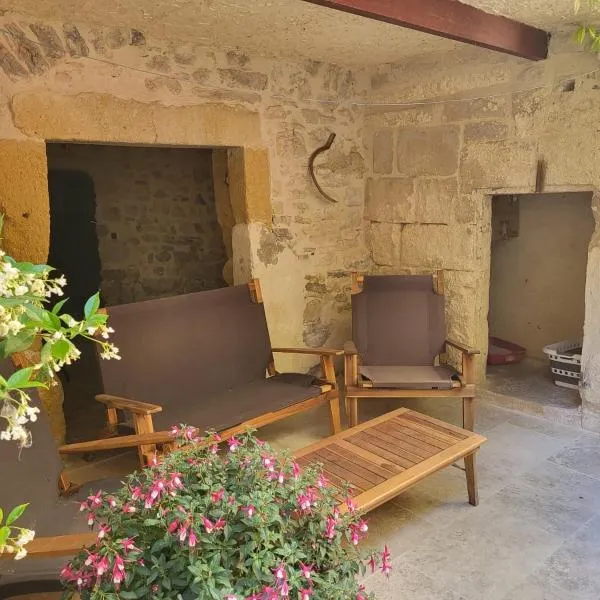 La grange, hotel v destinaci Aspères