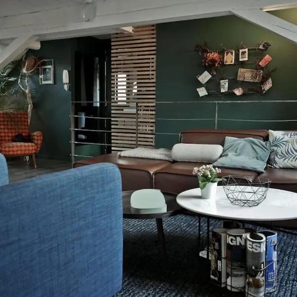 Apartement Strasbourg entre hypercentre et verdure, hotel in Bischheim