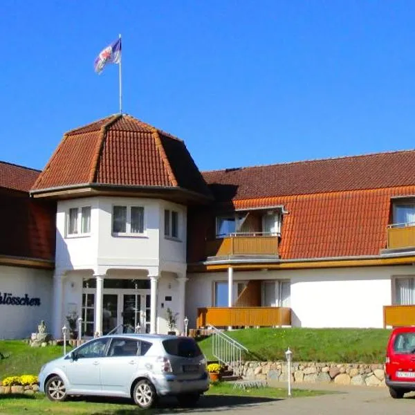 Hotel Garni Seeschlösschen, hotel em Warthe