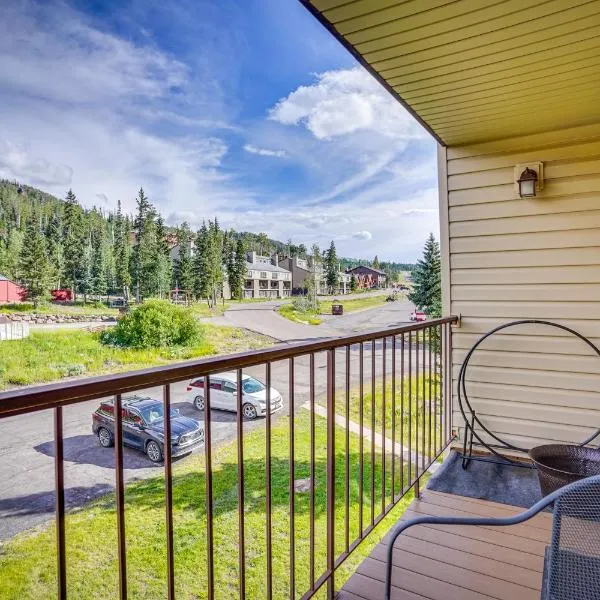 Ski-InandSki-Out Brian Head Condo with Hot Tub!, hotel in Brian Head