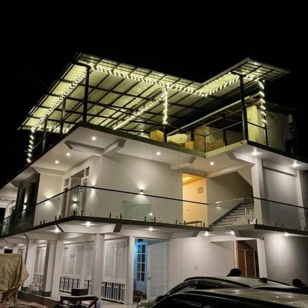 Baekar Stays, hotel sa Manāli