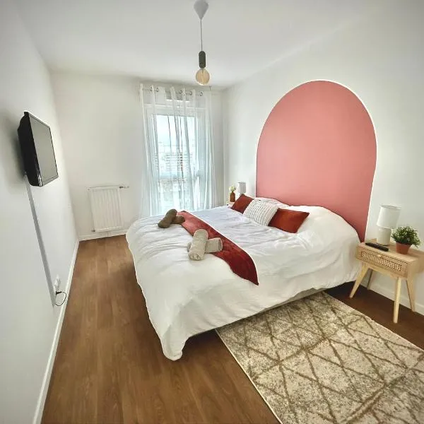Cocon Urbain - Proche Paris et Disneyland, hotel i Noisiel