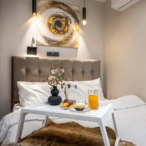 COZY DOWNTOWN APARTMENT, hotel v destinaci Xanthi