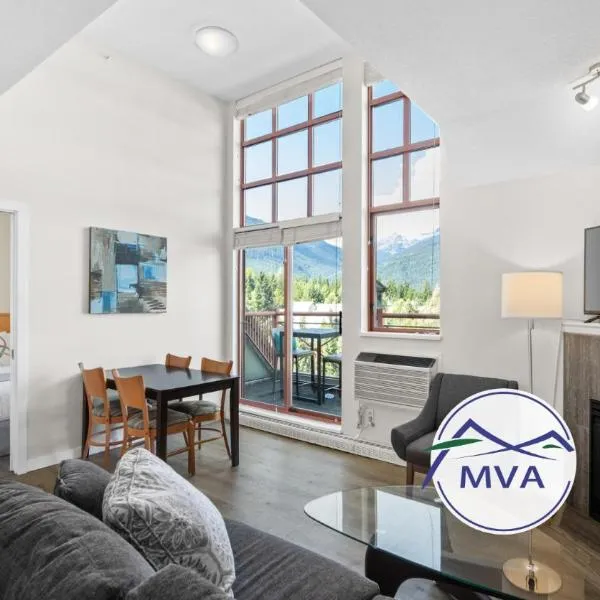 Alpenglow Lodge Junior Penthouse by MVA, hotel in Whistler