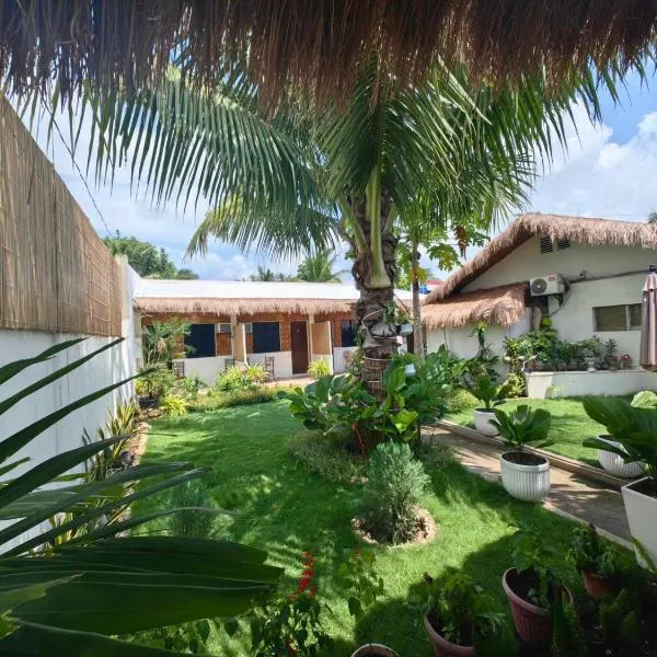 5R Tourist Inn & Restaurant, hotel v destinaci Pooc
