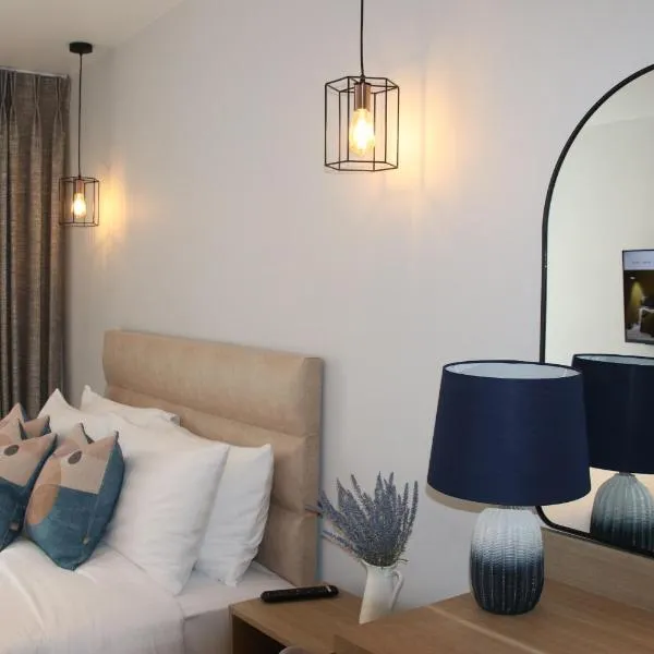 Birdies Townhouse Mitchelstown, hotel v mestu Mitchelstown