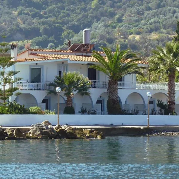 Manthos Sea View, hotel v destinaci Kalloni