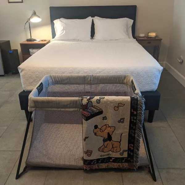 Private Access Suite in Family Home, hotel v Orlandu