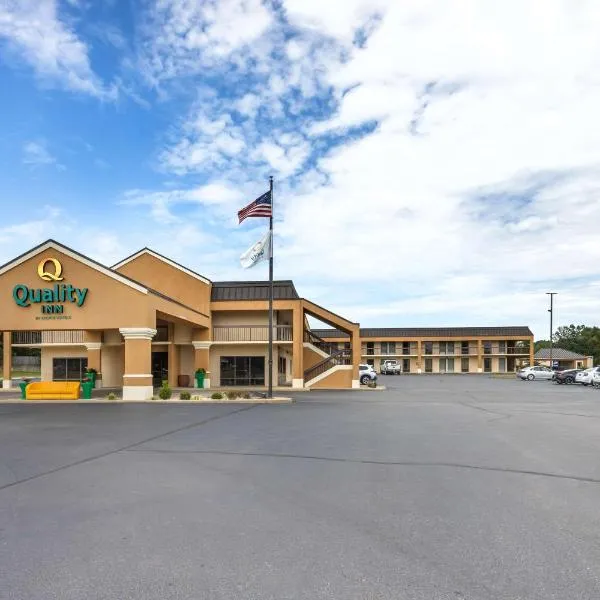 Quality Inn of Paris, TN, hotel v destinaci Paris