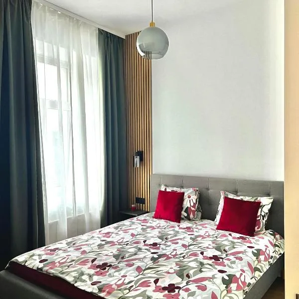 CHERRY apartment, hotel in Riga