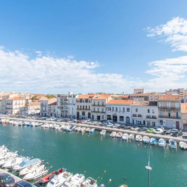 L'Appartement vue quai - proche de la gare & des halles de Sète - 3ème étage sans ascenseur, hôtel à Sète