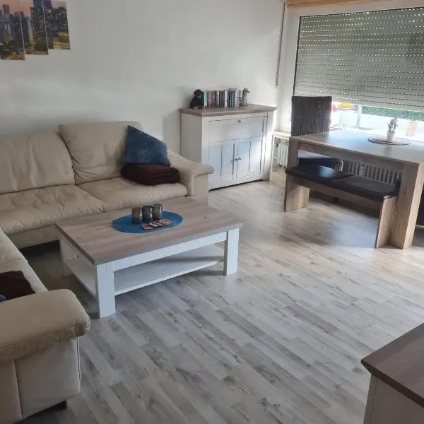 Ferienwohnung Eichhörnchen, khách sạn ở Krefeld