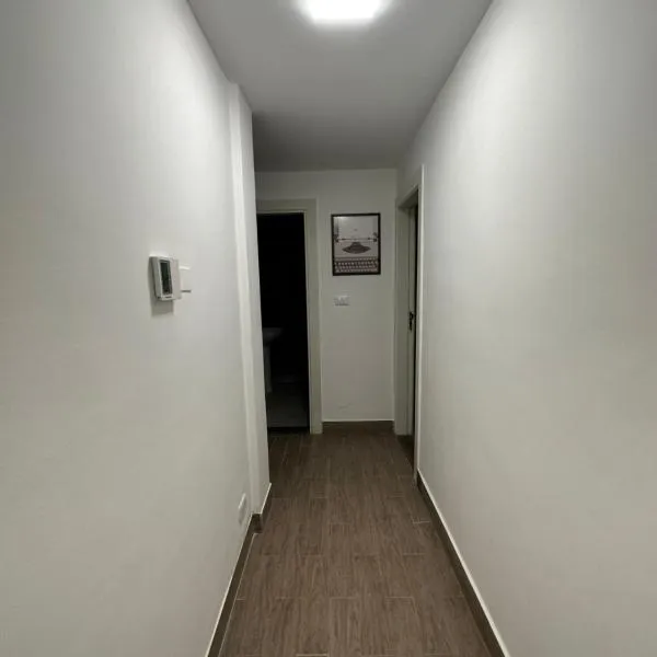 central apartment for rent 22, hotel ad Amman