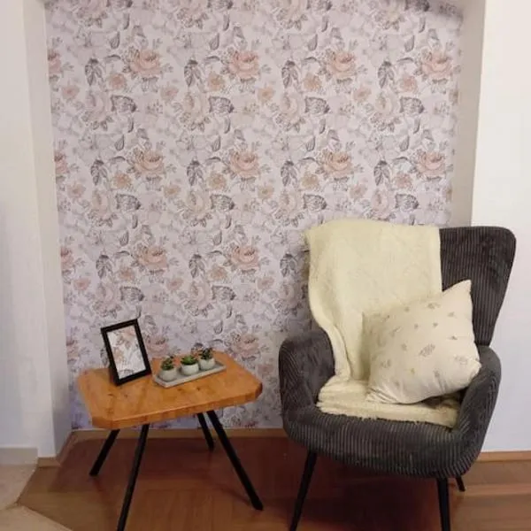 Wohnung im Grünen in Messenähe, hotel in Meerbusch