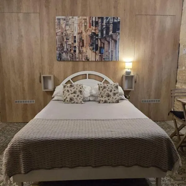 Servants' Quarters Studio Apartment, hotel v destinaci Valletta