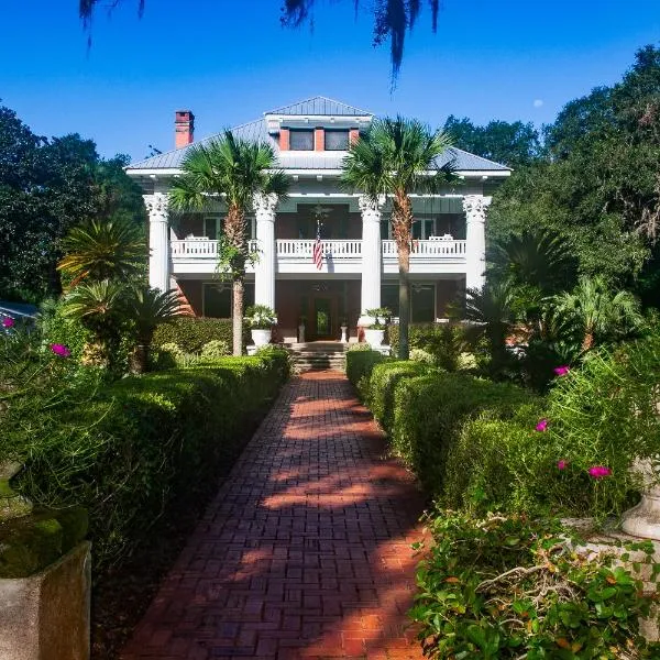 Herlong Mansion Bed & Breakfast, hotel v destinaci Micanopy