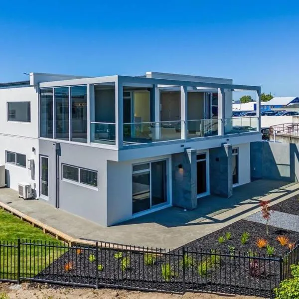 Location and luxury in Timaru, hotel v destinaci Timaru