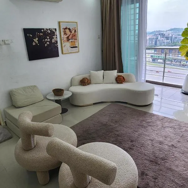 One South 3bedroom, MRT to TRX, hotel v destinaci Seri Kembangan