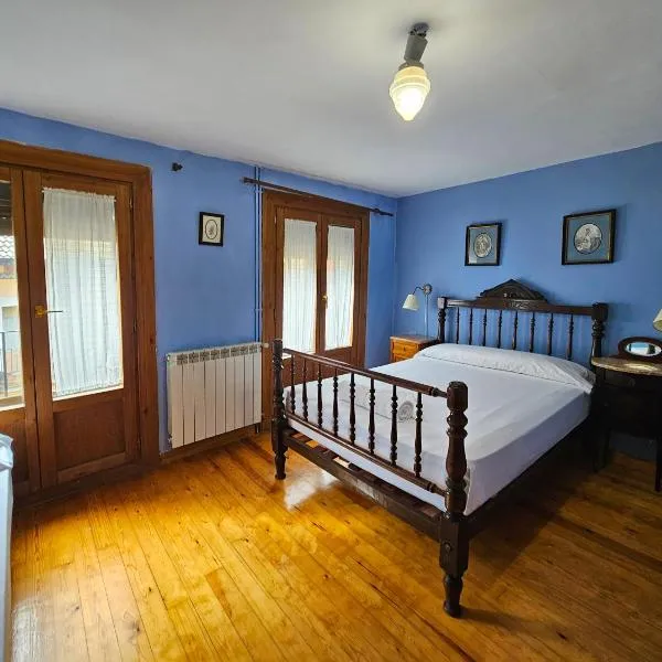 Apartamentos Jaca Ciudadela 3000, отель в городе Хака