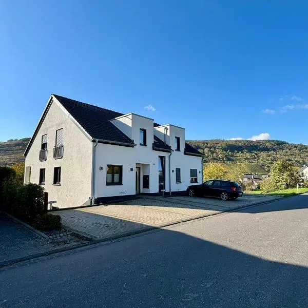 FEWO Klosterblick sowie Weinberge & Drachenflieger, Hotel in Zeltingen-Rachtig
