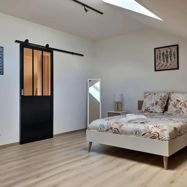 Appartement spacieux et lumineux proche gare, hotel in Ambérieu-en-Bugey