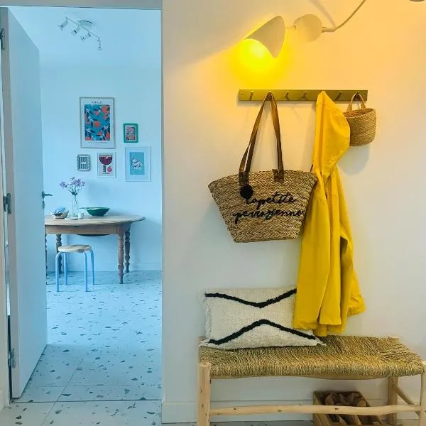 Gigi La Roza, hotel u gradu Pero-Girek