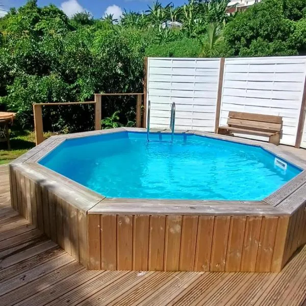 villa Kanel, hotel v destinaci Le Robert