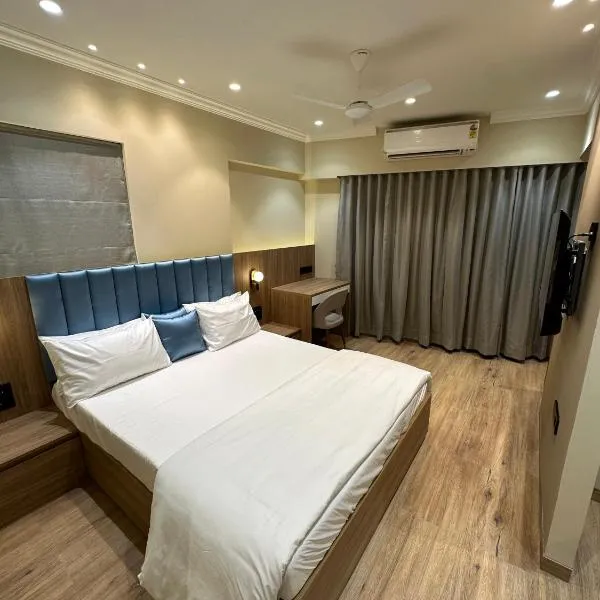 Rudraya Homes - Cozy Premium Serviced Apartments Khar - next to Bandra, hotel v Bombaji