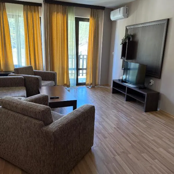 Мия4 Спа хотел Свети Спас, hotel a Velingrad