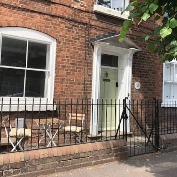 4 Bedroom Flat in Centre of Shifnal, hotel en Shifnal