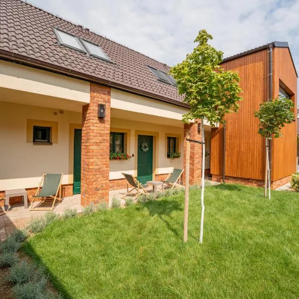 Apartmány V zahradě, hotel en Troubsko