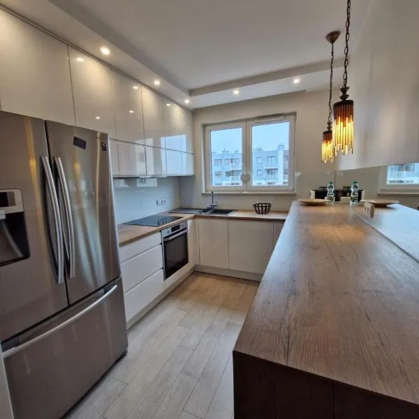Rayskiego Premium Apartment, hotel v destinaci Varšava