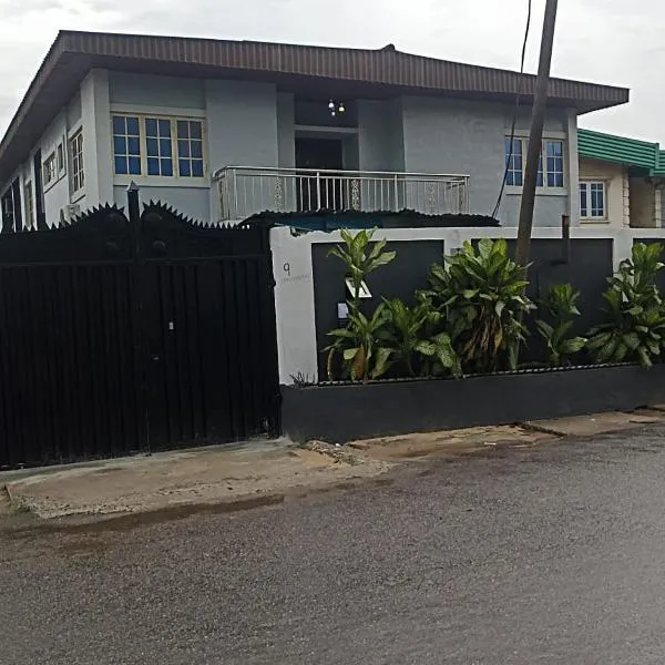 Haute Aparthotel, hotel v destinaci Ikeja