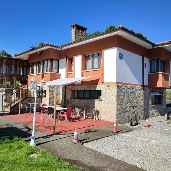 Preciosa casa con jardin en Gijón - Family House Gijón, hotel v destinaci Gijón
