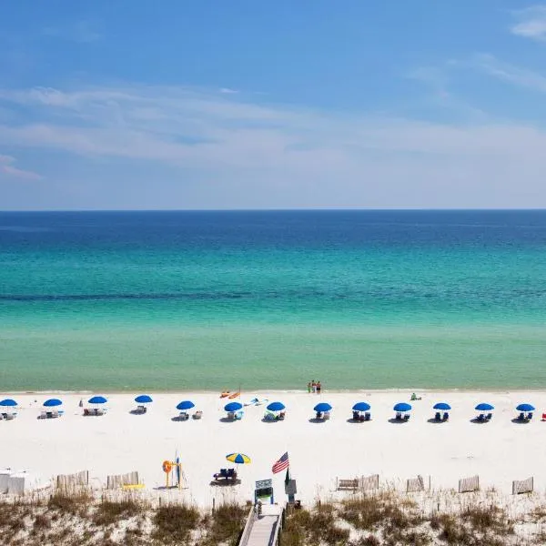 Holiday Inn Express Pensacola Beach, an IHG Hotel، فندق في شاطئ بينساكولا