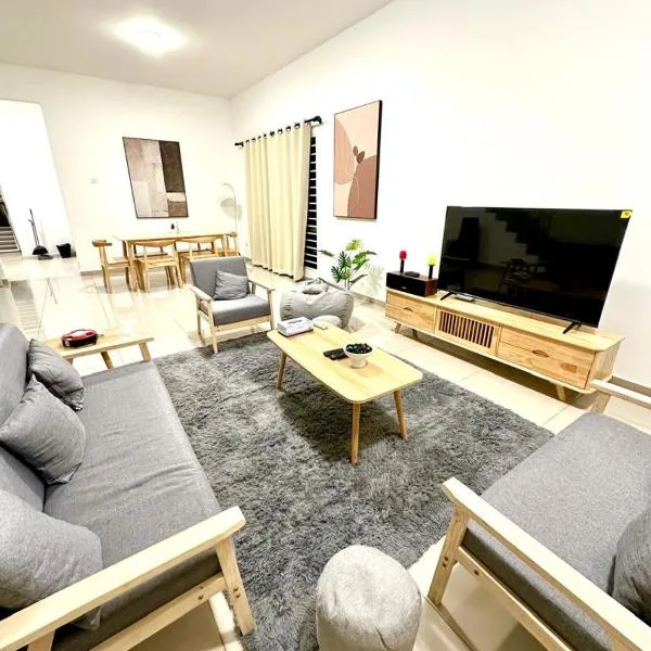 Kuala Selangor 16pax, Karaoke ,End lot 3 Storey, hotel in Bukit Rotan