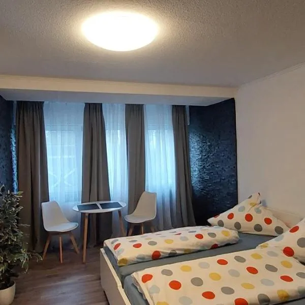 FeWo1&Frisch Renovierte Wohnung, hotel v destinaci Bad Wurzach