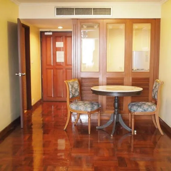 Spacious room in Sukhumvit Nana, hotel v destinaci Bangkok