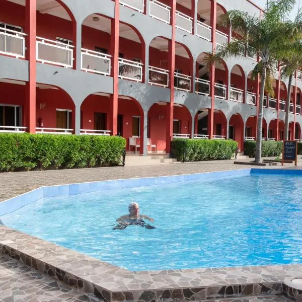 Seaview Gardens Hotel, hotel in Kololi
