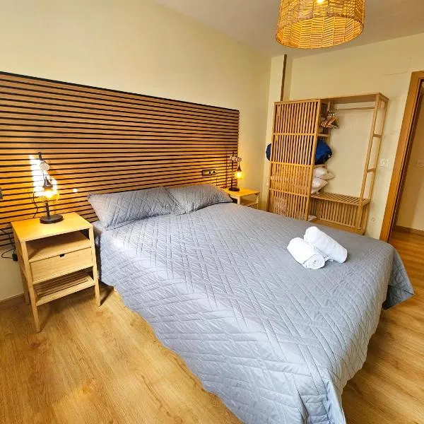 Viesnīca Apartamentos Escarrilla Suites 3000 pilsētā Eskarilja