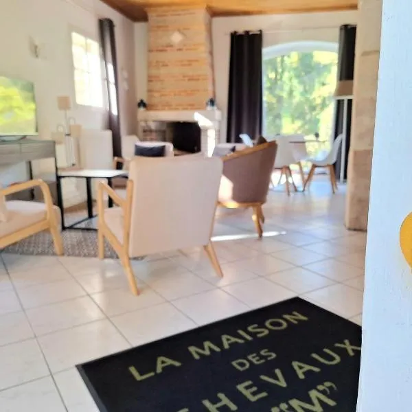 LA MAISON DES CHEVAUX, hotel v Eu