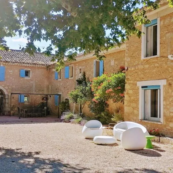 Domaine du grand platane, hotel v destinaci Saint-Paul-Trois-Chateaux