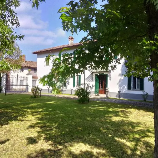 Villa Gildanna2, hotel v destinaci Orio Litta