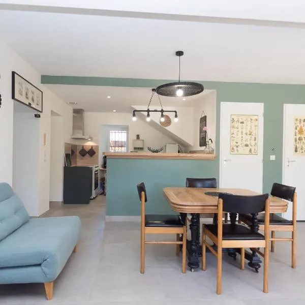 Gîte des Mouliniers, hotel in Saint-Siméon-de-Bressieux