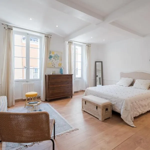 Nid d amour en plein coeur des clochets, hotel v destinácii Le Beausset
