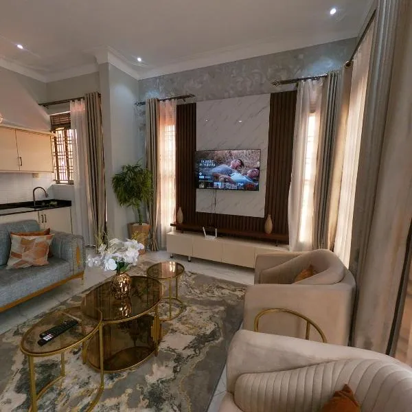 Modern furnished apartment Buziga-Kampala, hotel v destinaci Kampala
