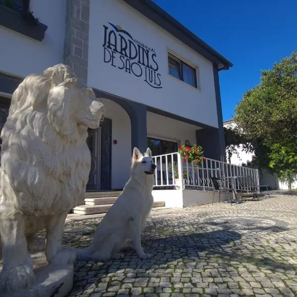 Hostel Jardins de São Luís、セトゥーバルのホテル