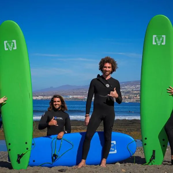 Single Fin Surf Hostel – hotel w Aronie